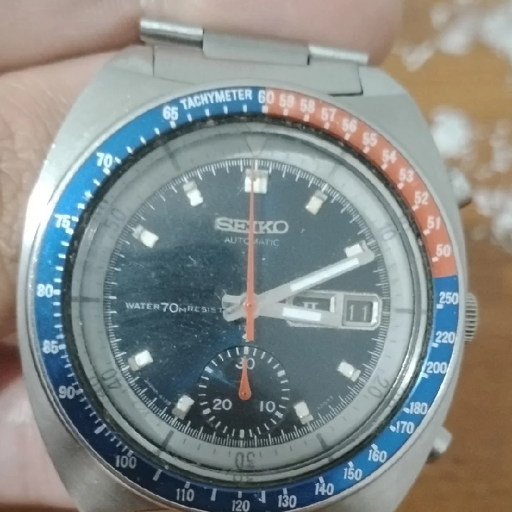 Seiko 6139 Watch with Blue and Red Pepsi Accents Running - Picture 2 of 2